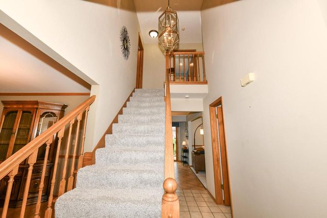 W166N10248 Calico LANE, Germantown, WI 53022