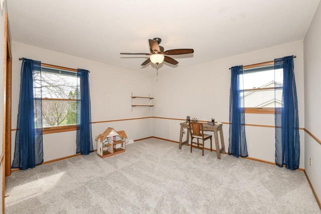 W166N10248 Calico LANE, Germantown, WI 53022