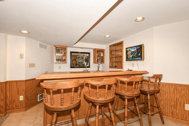 W166N10248 Calico LANE, Germantown, WI 53022