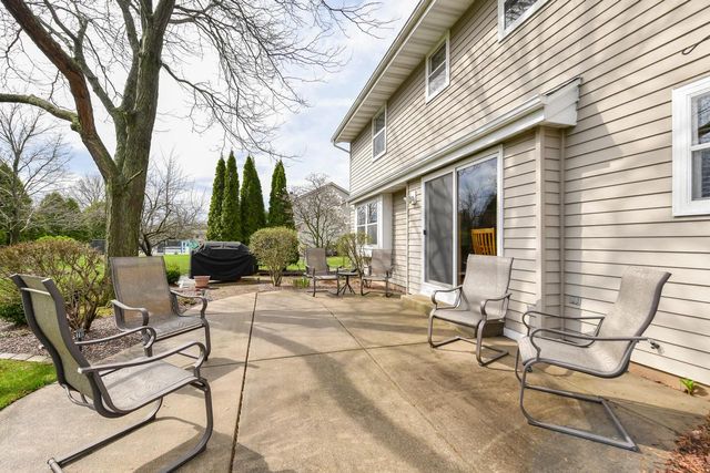 W166N10248 Calico LANE, Germantown, WI 53022