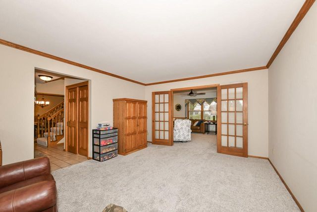 W166N10248 Calico LANE, Germantown, WI 53022