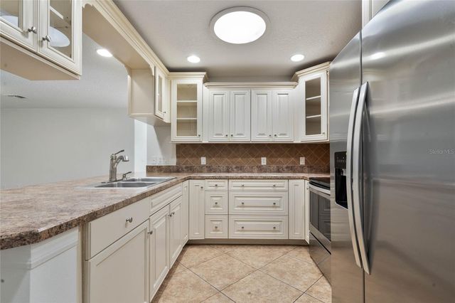 907 WILLOW DRIVE, Leesburg, FL 34748