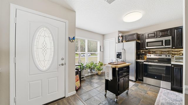 1404 Diana Dr, Palatka, FL 32177