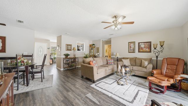 1404 Diana Dr, Palatka, FL 32177