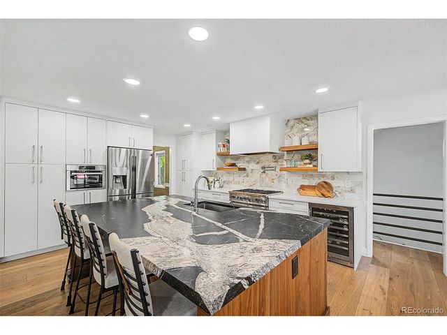 1519 E Maplewood Ct, Littleton, CO 80121