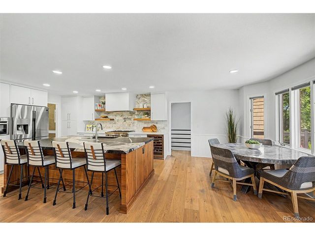 1519 E Maplewood Ct, Littleton, CO 80121