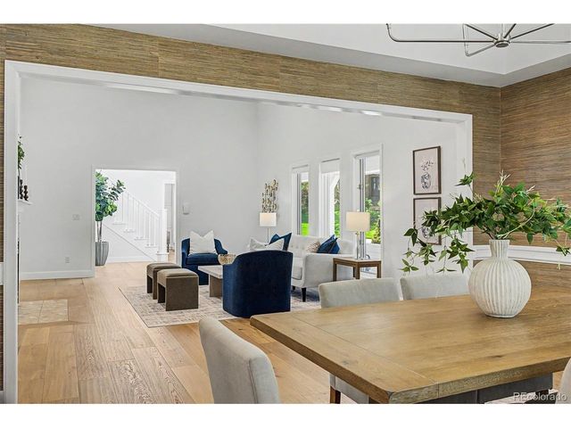 1519 E Maplewood Ct, Littleton, CO 80121