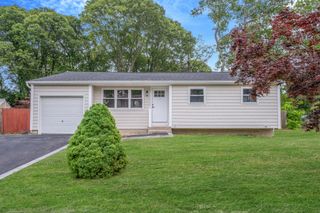 71 Selden Boulevard, Centereach, NY 11720