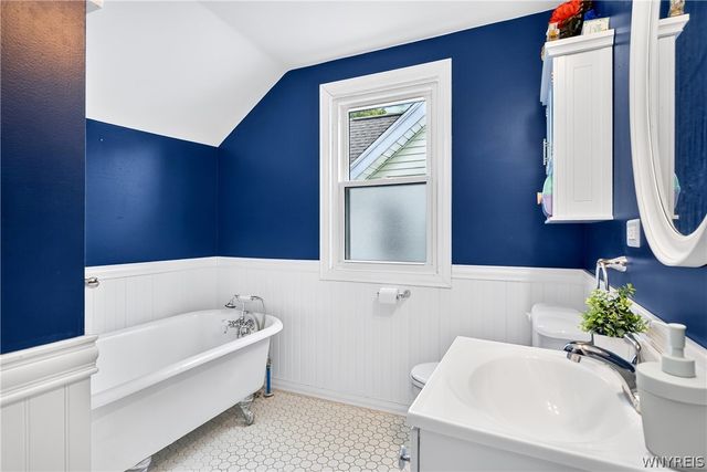46 Strathmore Avenue, Buffalo, NY 14220