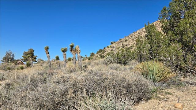 0 Pinon Road to Mescal Highlands, Llano, CA 93544