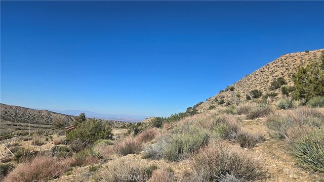 0 Pinon Road to Mescal Highlands, Llano, CA 93544