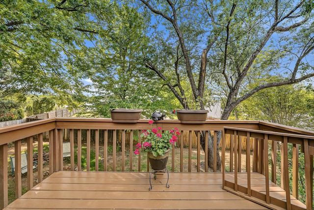 300 Brittany LN, Salem, VA 24153