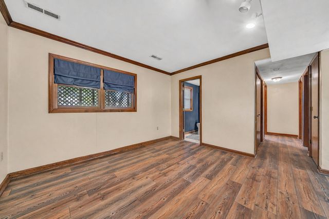 300 Brittany LN, Salem, VA 24153