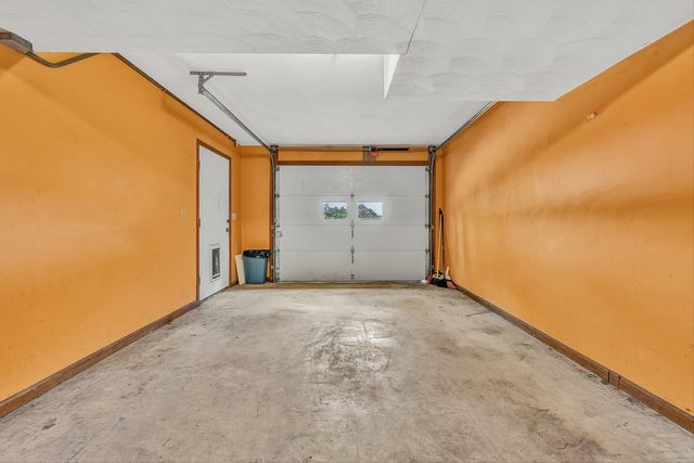 300 Brittany LN, Salem, VA 24153