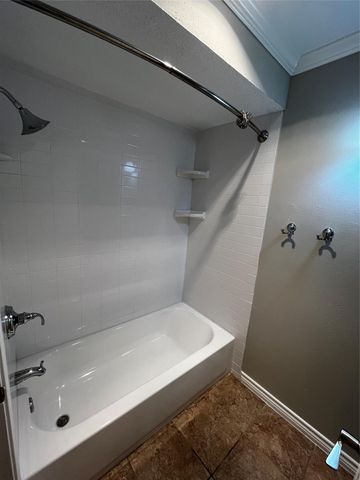 2425 Underwood Street 242, Houston, TX 77030