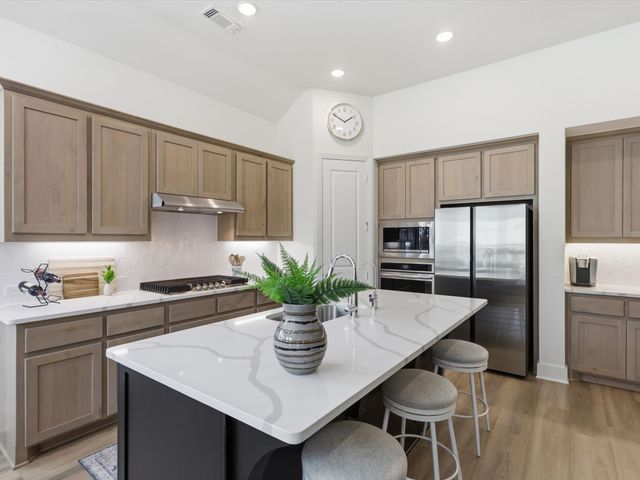 505 Red Barn Drive, Van Alstyne, TX 75495