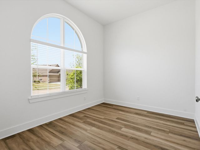 505 Red Barn Drive, Van Alstyne, TX 75495