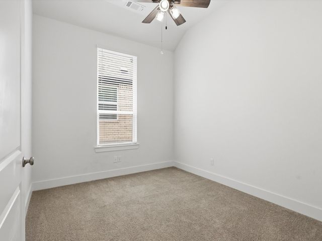 505 Red Barn Drive, Van Alstyne, TX 75495