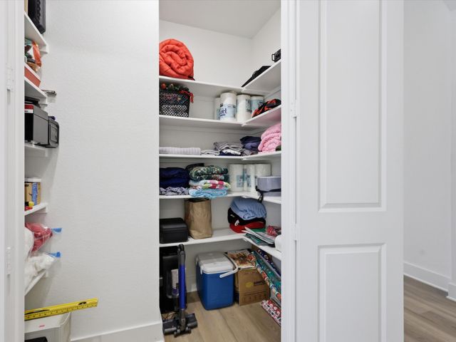 505 Red Barn Drive, Van Alstyne, TX 75495