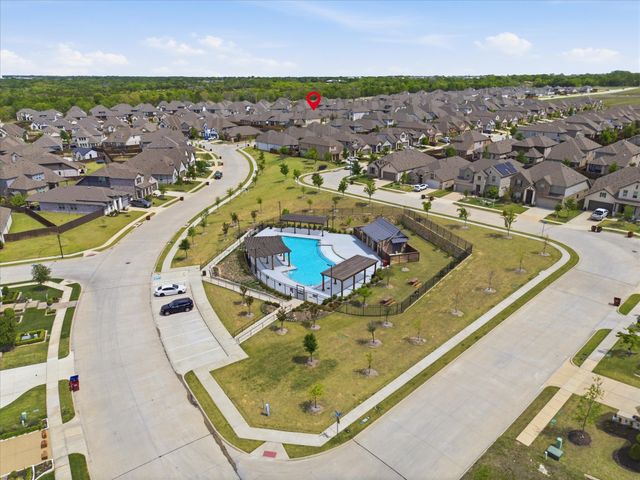 505 Red Barn Drive, Van Alstyne, TX 75495