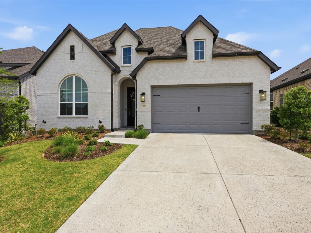 505 Red Barn Drive, Van Alstyne, TX 75495