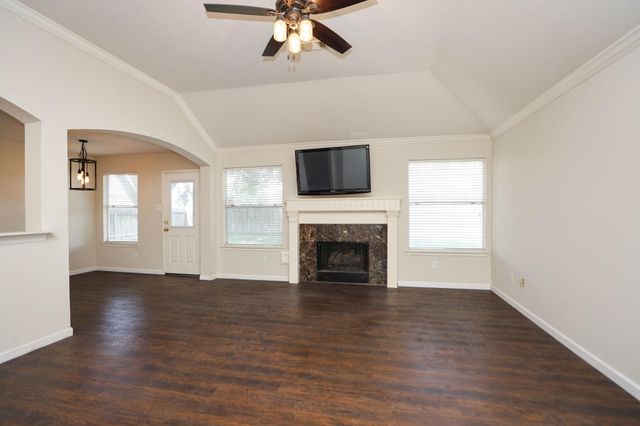 18202 Almonte Lane, Tomball, TX 77377
