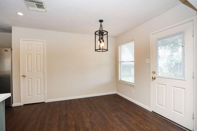 18202 Almonte Lane, Tomball, TX 77377