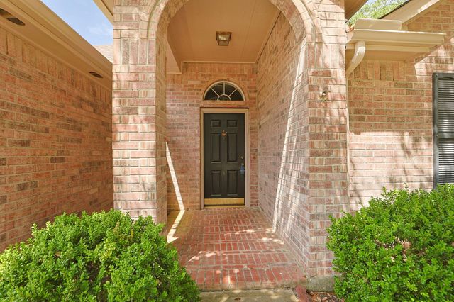 18202 Almonte Lane, Tomball, TX 77377