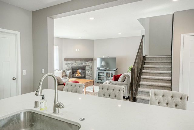 6115 WHITE DAISY Court, Mcfarland, WI 53558