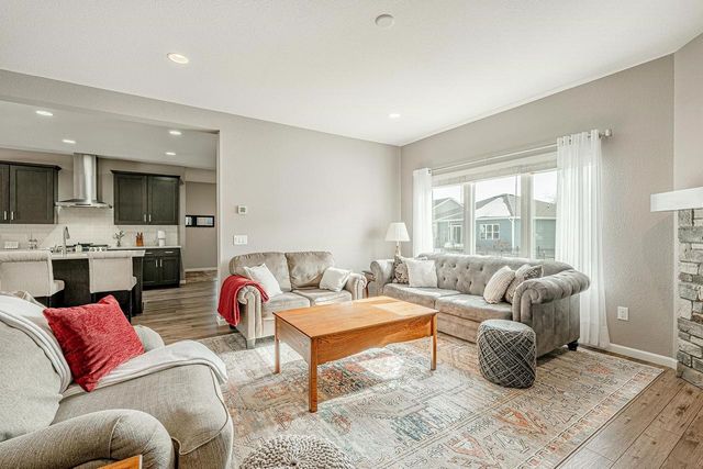 6115 WHITE DAISY Court, Mcfarland, WI 53558