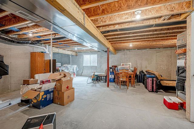 6115 WHITE DAISY Court, Mcfarland, WI 53558