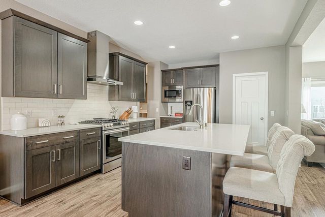 6115 WHITE DAISY Court, Mcfarland, WI 53558