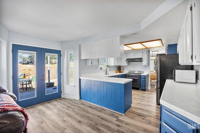 22810 Tom Court, Tehachapi, CA 93561