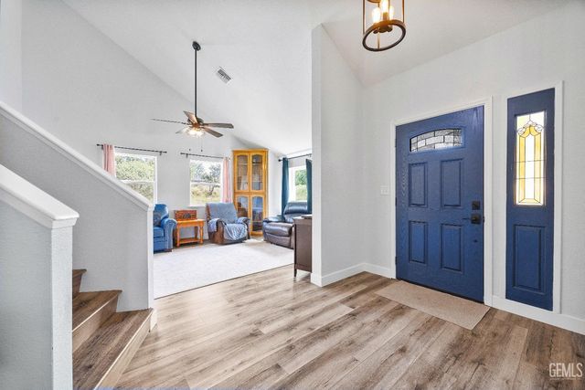 22810 Tom Court, Tehachapi, CA 93561