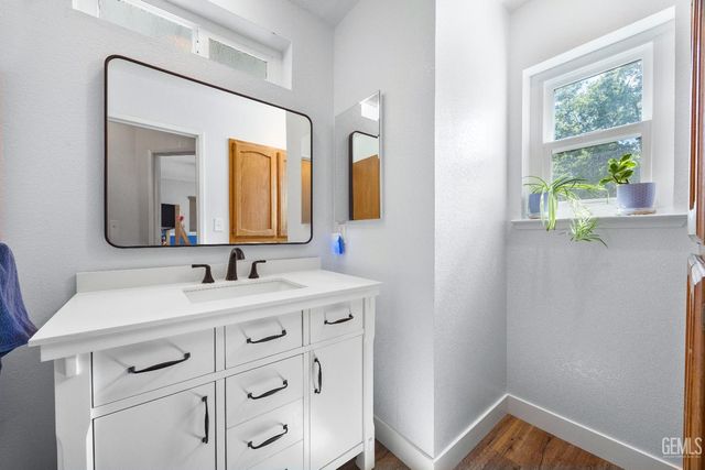 22810 Tom Court, Tehachapi, CA 93561