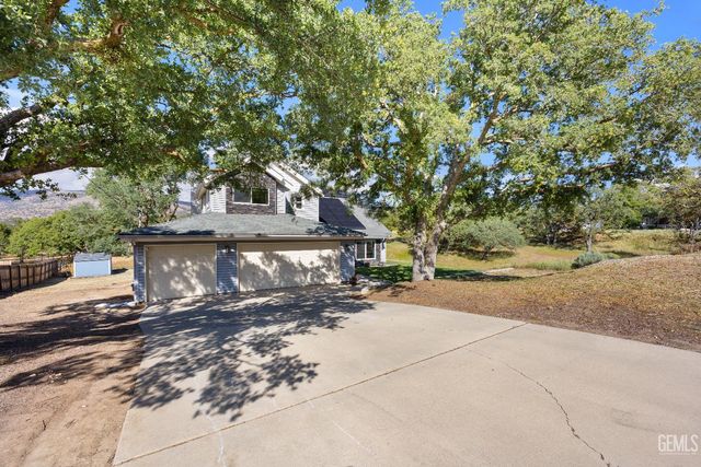 22810 Tom Court, Tehachapi, CA 93561
