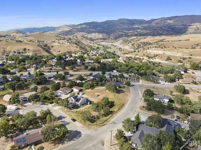 22810 Tom Court, Tehachapi, CA 93561