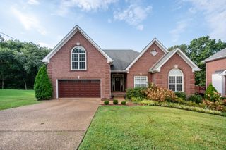 720 Briksberry Ct, Nashville, TN 37221