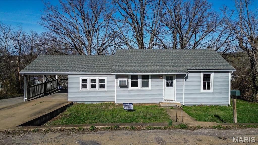 109 Clara Avenue, Potosi, MO 63664