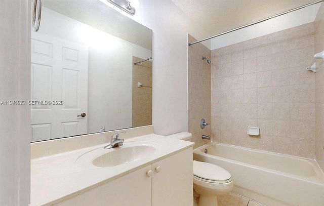 14162 SW 260th St 104, Homestead, FL 33032