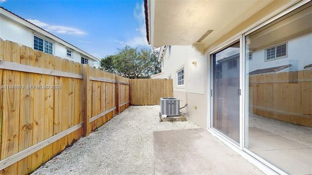 14162 SW 260th St 104, Homestead, FL 33032