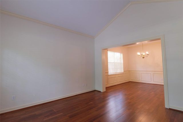 4511 Chestnut Meadow Drive, Sugar Land, TX 77479