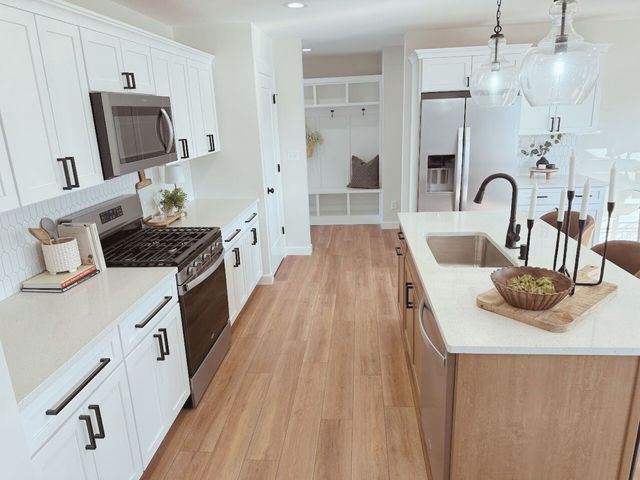 1696 Yorktown Drive, Bourbonnais, IL 60914