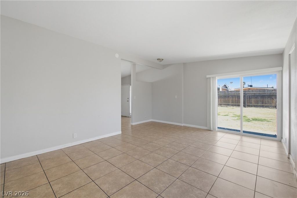 2836 Reynolds Avenue, North Las Vegas, NV 89030 — photo 5