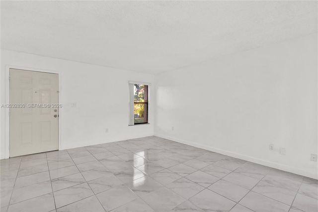 12704 SW 71st Ter, Miami, FL 33183