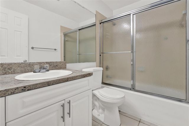 12704 SW 71st Ter, Miami, FL 33183