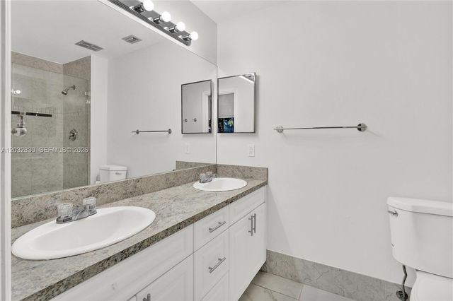 12704 SW 71st Ter, Miami, FL 33183