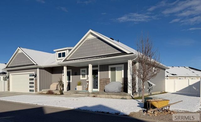 817 Harborside Loop, Blackfoot, ID 83221