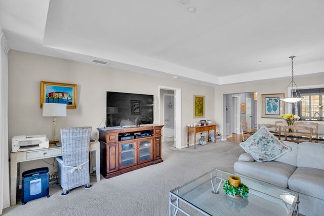 5520 E Harbor Village Drive 203, Vero Beach, FL 32967