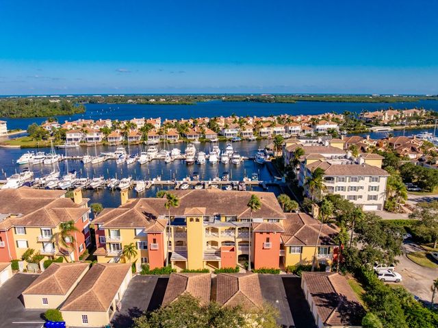 5520 E Harbor Village Drive 203, Vero Beach, FL 32967